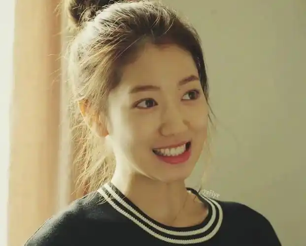 明星头像朴信惠