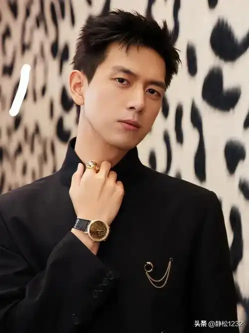 男艺人排名,王星越19陈星旭第9刘学义第3,肖战第2酷盖|杨洋|女明星