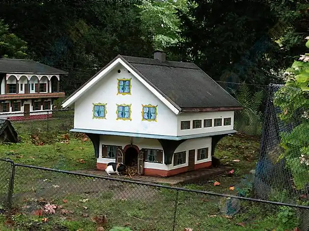 创意可爱动物园小房屋高清图片下载