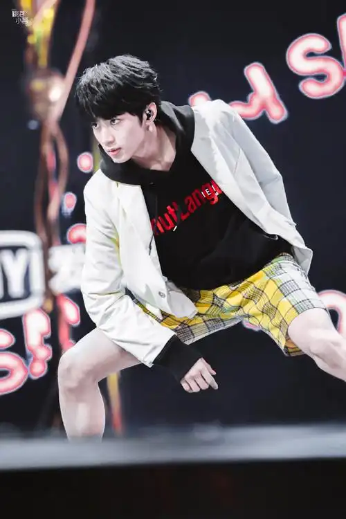 刘耀文无限超越班##刘耀文 fashion item