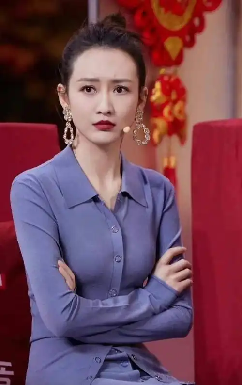 一直以来,王鸥并没有正式宣布自己的恋情,甚至还有过几次绯闻.