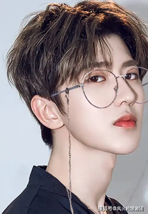 十二星座专属帅气同桌,白羊座迷倒万千少女,双鱼座是张艺兴!