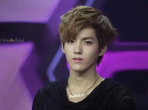 吴亦凡早期巅峰颜值竟让谢娜都失态?他.