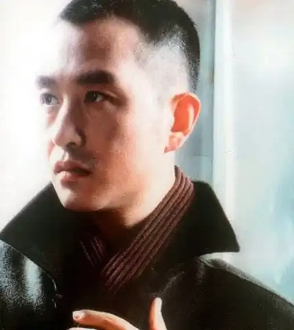 其作词人是中国内地优秀的男歌手高枫,只可惜他已经离世了,是因为不幸