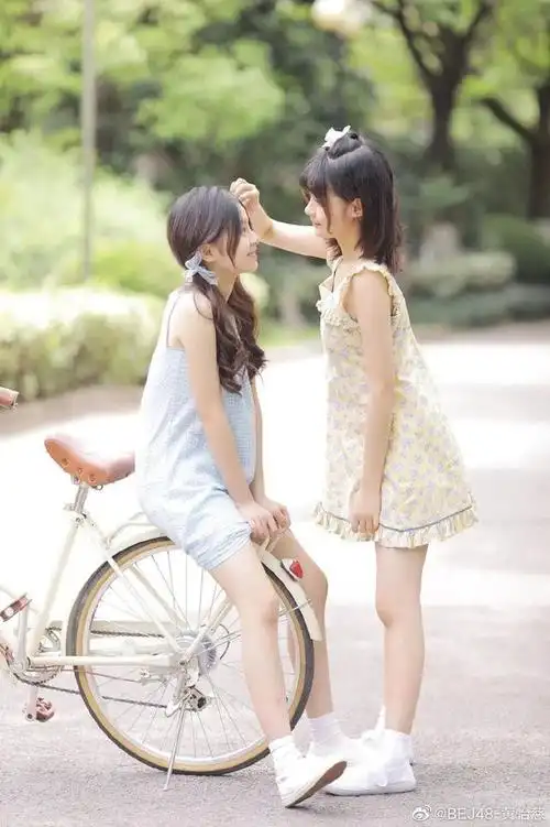 闺蜜写真照2人异域风情(世界上的另一个我)(25)