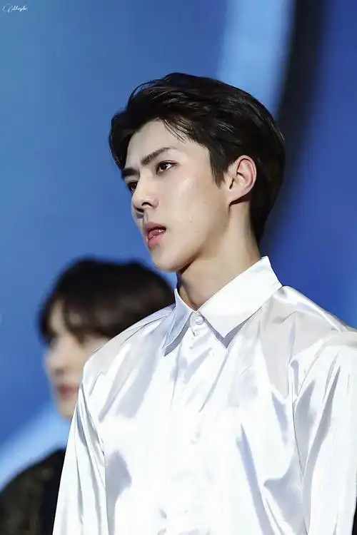 吴世勋超高清图推荐?