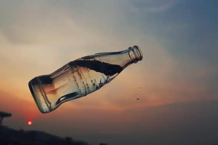 苹果唯美意境图片 唯美意境伤感lomo空间素材图片