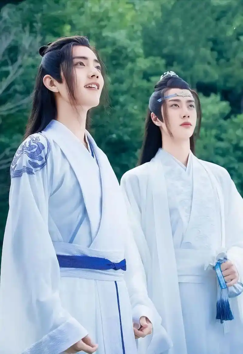 肖战王一博 录无羁三周年快乐! - 抖音