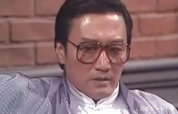 谢贤靠综艺节目中踢小孩儿人气大涨?不,他早已红了大半个世纪