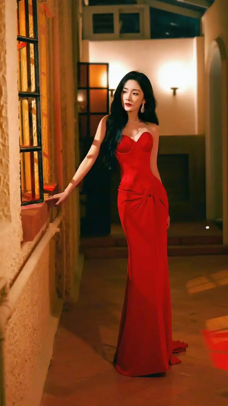 向全世界安利杨幂 #红毯 - 抖音