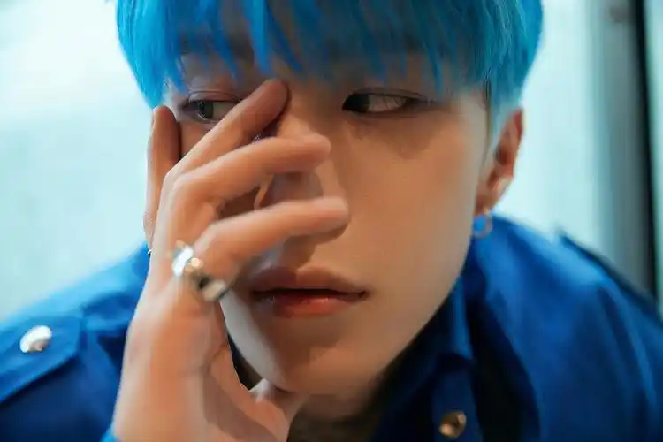 爱豆范丞丞今日演唱会舞台图and视频