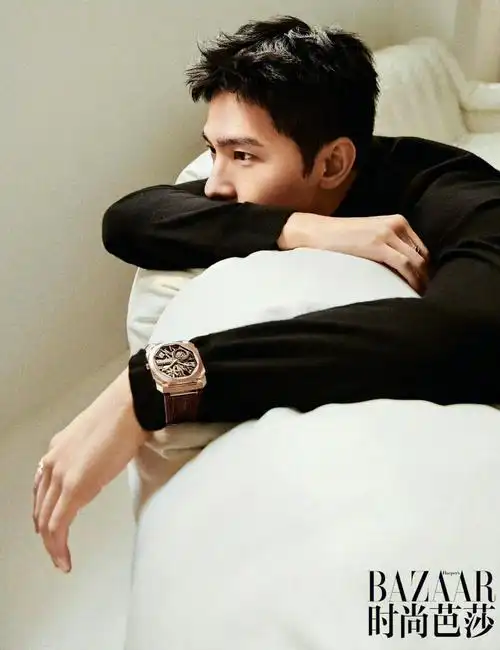 杂志大片杨洋最新时尚芭莎封面