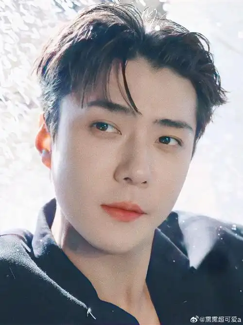 吴世勋sense冬日浪漫大片