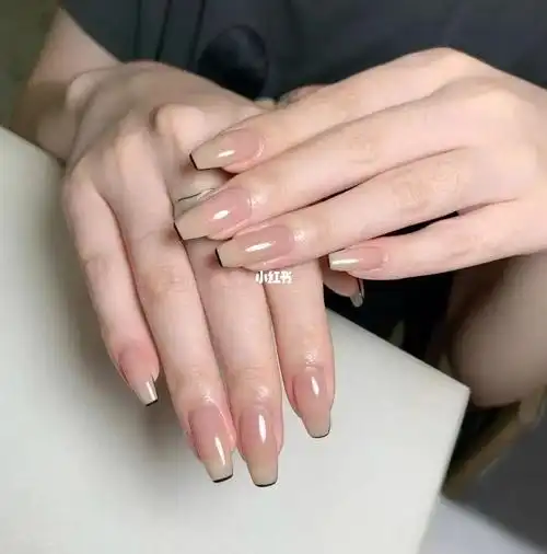 简约大气美甲