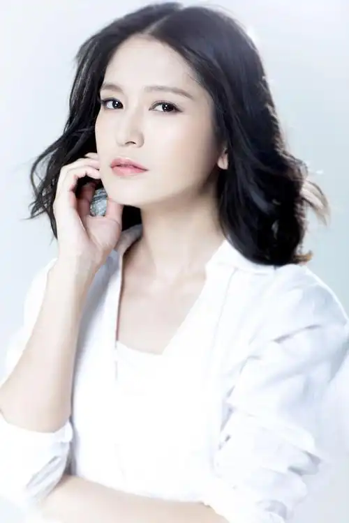 明星肖茵,娱乐圈影视演员,被誉为演艺圈"综艺全才"