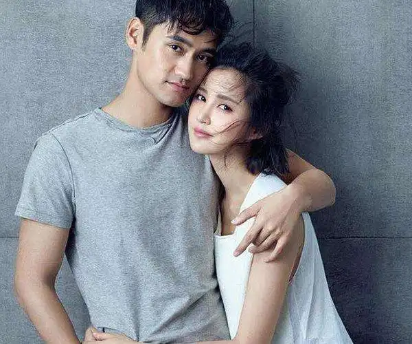 袁弘前妻叫什么 普通职员的妻子叫梅琳琳罢了