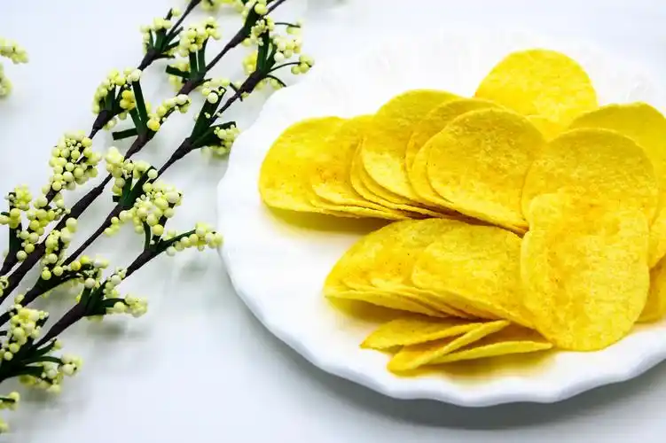 薯片 膨化食品 零食 食品 小吃 零嘴 休闲小… - 堆糖,美图壁纸兴趣