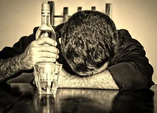 朋友伤心喝醉治愈系暖心句子闺蜜煽情到哭的话语