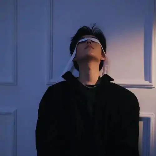 有没有这种给人特别安静的头像? - 知乎