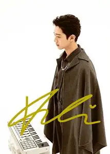 6寸  赖冠霖      亲笔签名照片52      号