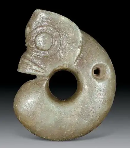 2413 红山文化 玉猪龙