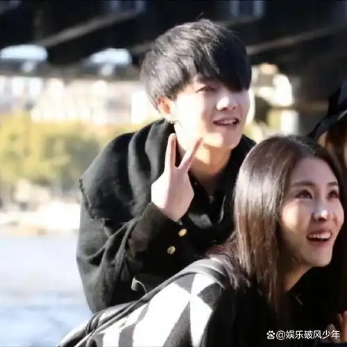 华晨宇张碧晨生娃4年后,一个被嘲,一个翻红,现状就是最好结局