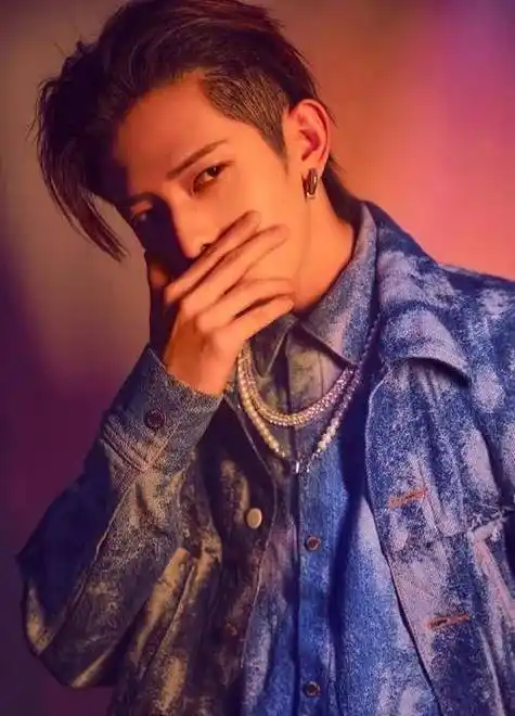 娱乐圈大爆料周冬雨 刘昊然 佟丽娅 张颂文 王鹤棣 吴磊 陈立农