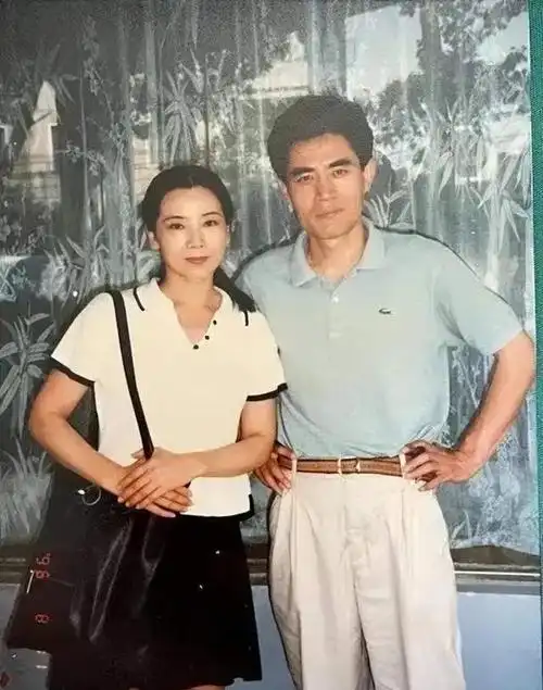 陈宝国:用扣子当眼珠,娶初恋为妻,儿子也是演员