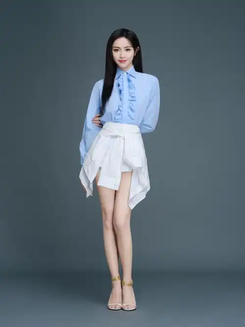 谢可寅美照盖楼