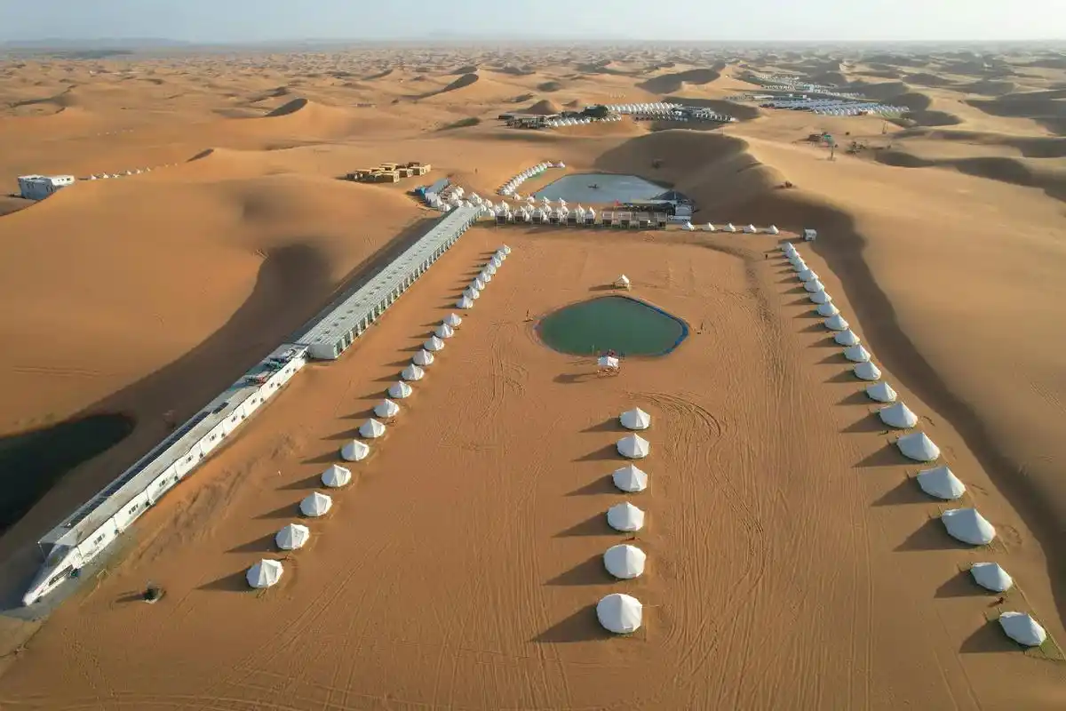 腾格里沙漠一日游