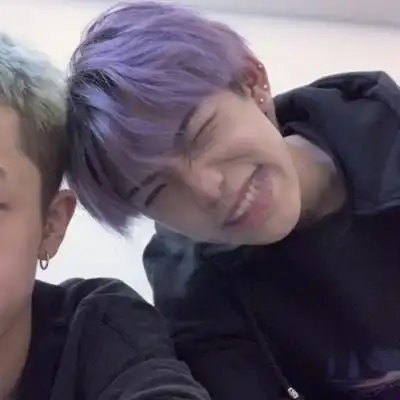 高冷成熟帅气男生双人头像我怀里差个你