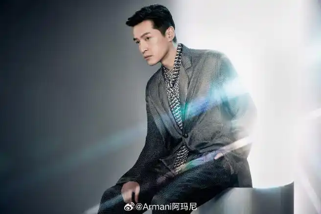 armani#全球形象代言人@胡歌出镜 giorgio armani 2024春夏系列广告