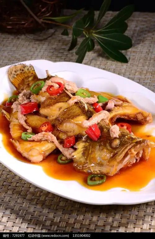 鲜椒笋壳鱼