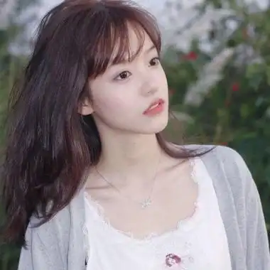 头像女生简单气质森系 超拽好看清新漂亮女生头像