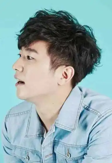 男生们喜欢的纹理烫,应该多长时间烫一次?