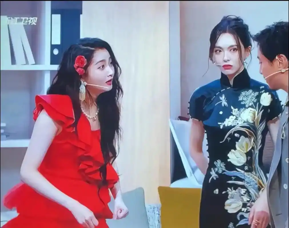 用伤害来表达爱?#王牌对王牌 #唐嫣 #关晓彤 - 抖音