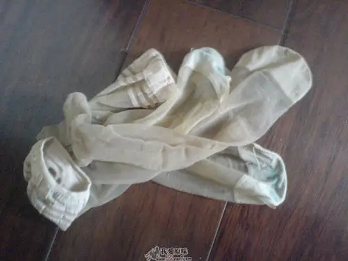 【转载】能看见味道的臭丝袜(三)