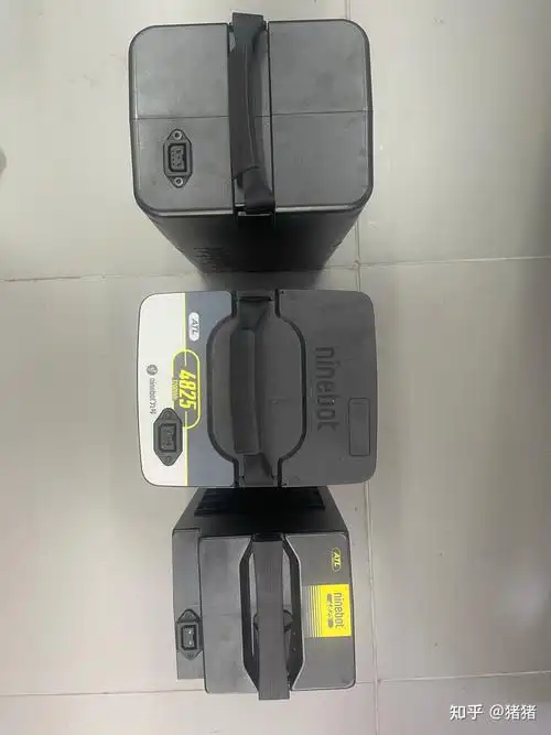 下面对比一下在售车型的电池发布会的时候 续航95,现在已经修改为90这