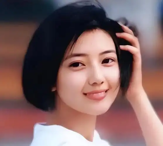 论"素颜女神"只服这6位,别人卸妆遮遮挡挡,她们化不化妆没差