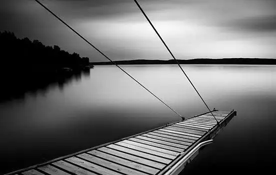 michelrajkovic宁静的黑白风景摄影