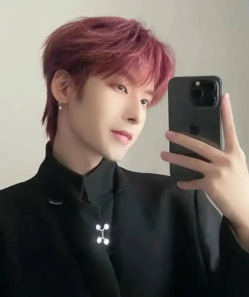 男生发色推荐之树莓红