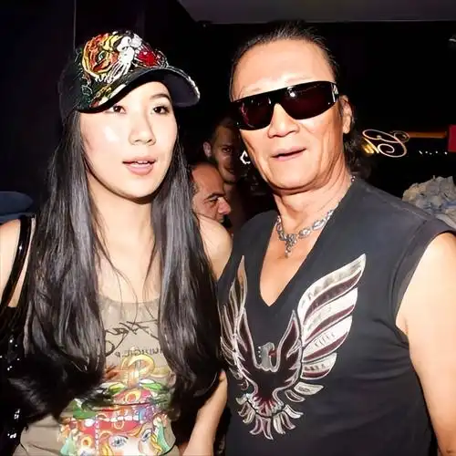 回顾谢贤前女友coco12年青春换来2000万如今怎样了