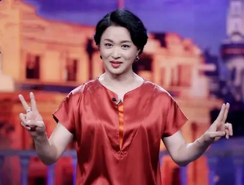 金星20年前树精造型旧照曝光妖娆妩媚婀娜多姿十分抢镜