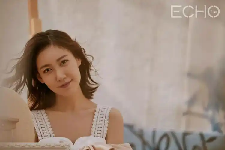 高露塑造了一个又一个经典人物,畅快随心,自在随性