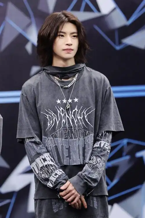 小鬼元音大冒险花絮照#小鬼元音大冒险花絮照掉落,帅哥这期也玩得好