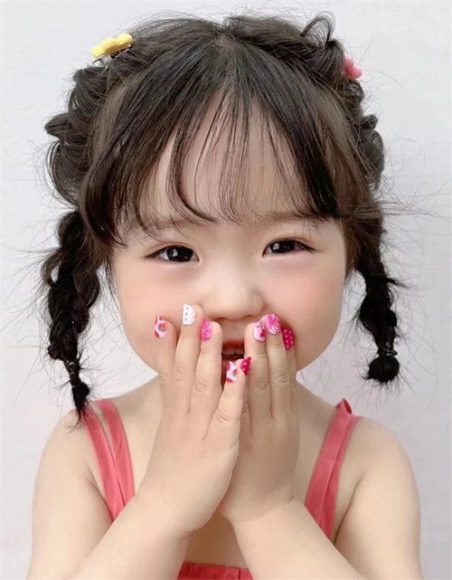 幼儿园小女孩扎发 公主风扎发超可爱_儿童发型 - 美发站