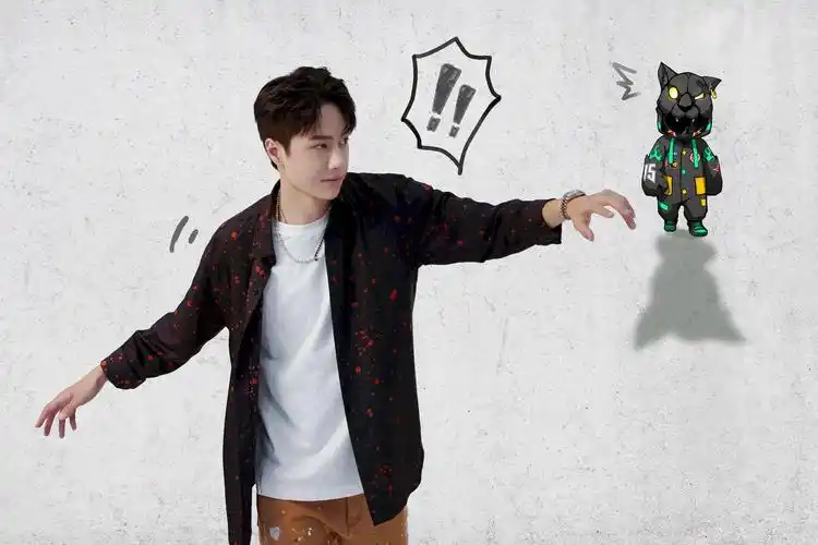 格子衬衫,微笑迎接挑战的王一博