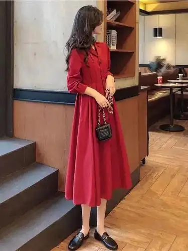 女明星同穿红色裙子佘诗曼精致杨幂性感虞书欣最可爱