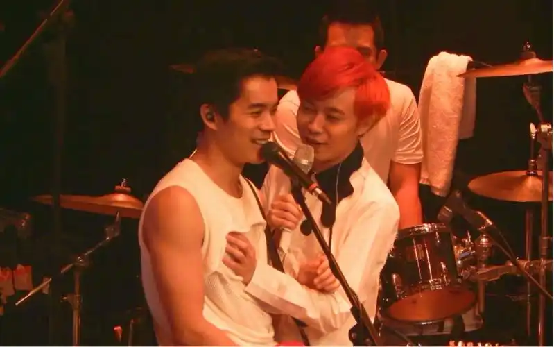 【吴青峰&刘家凯】双人相声之「台北的咸酥鸡之旅」