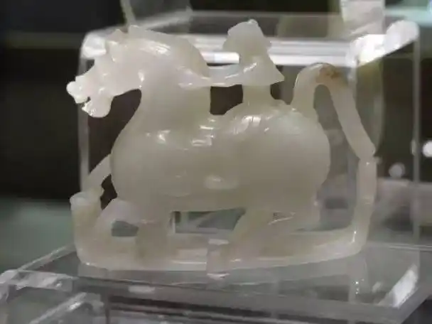 首都博物馆古玉大展,堪称经典!(高清藏品图)_公众_文物_展览